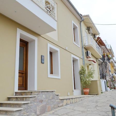 Roloi Suites Návpaktosz Kültér fotó