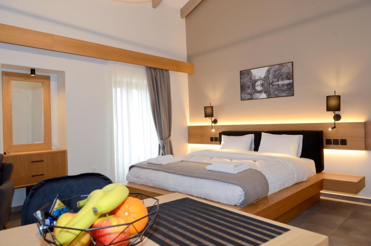 Roloi Suites Návpaktosz Kültér fotó